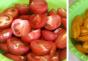 Рецепт помидоров в желатине на зиму: способ «пристроить» переспевшие и поврежденные овощи